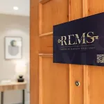 Stay And Support - Charitable Apartments By Rems