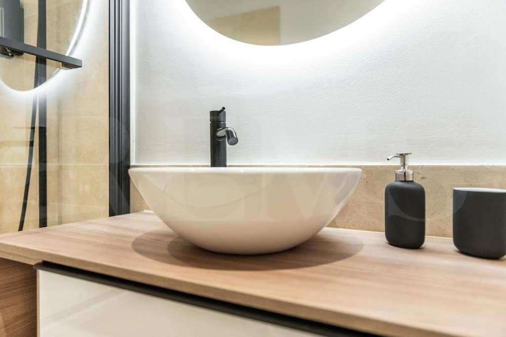 Apartamento And Support - Charitable By Rems Málaga